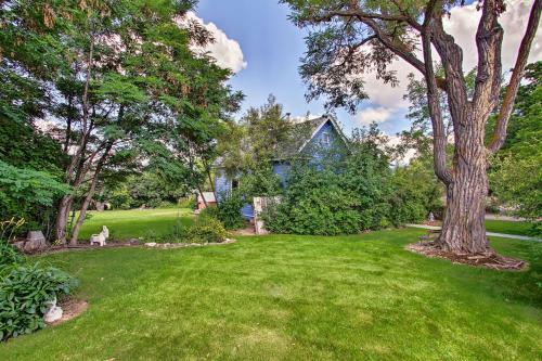 Cozy Home With Hot Tub Half Mi To Salmon River!