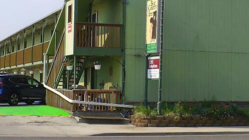 Hotel Bear Country Inn