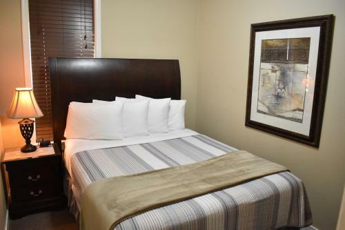 Hotel Silver Horseshoe Inn