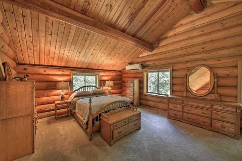 Large Cabin With Fire Pit And Grill On 34 Acres!