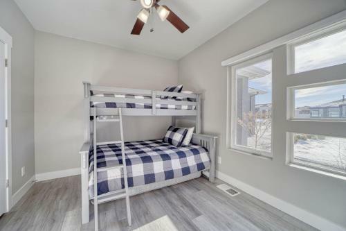 Twin Falls Modern Retreat