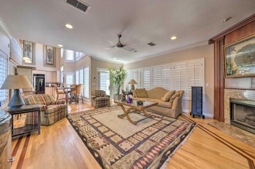 Lavish Lakefront Retreat With Deck And Fire Pit!