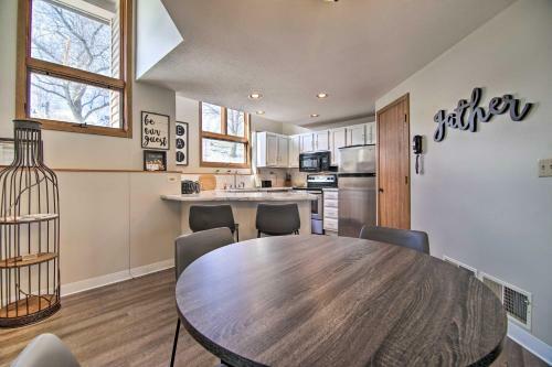 Stellar Villa With Deck, Gas Grill And Fireplace!