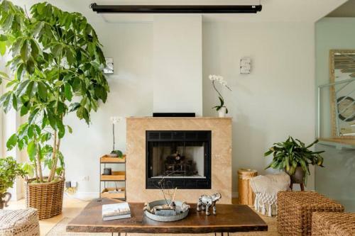 Apartamento Stylish + Spacious Home Great For Hosting