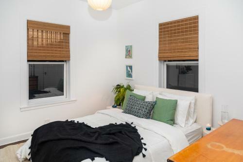 Apartamento Gorgeous 2 Bedroom Condo Near Lake
