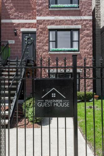 Hostal Villa Dubois Guest House