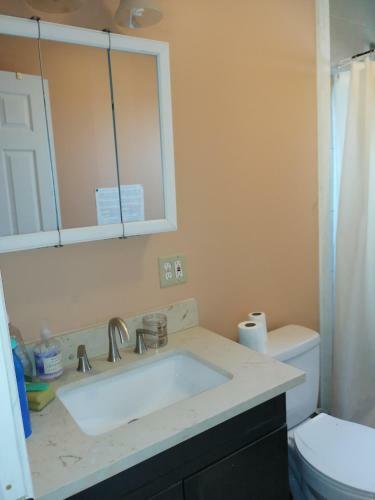 5430 Happy Home-single Private Rooms