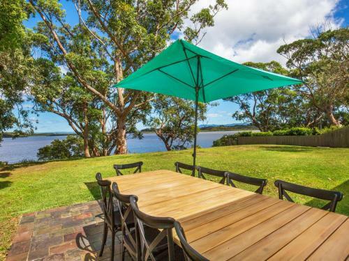 Curleys Outlook I Pet Friendly Waterfront
