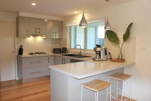 Ayada Villa - Pet Friendly - 1 Min To Beach