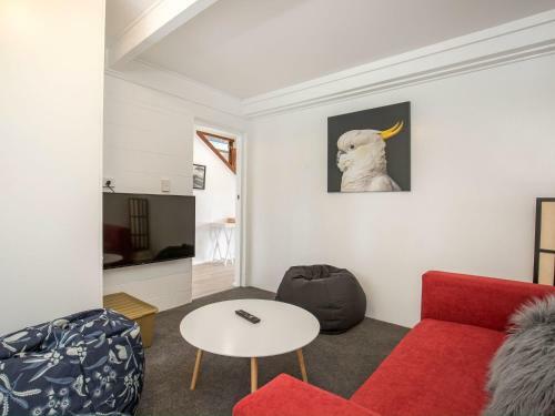Sunfish - Pet Friendly - 4 Mins Walk To Beach