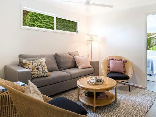 Hanalei - Pet Friendly - Directly Opposite Waterfront