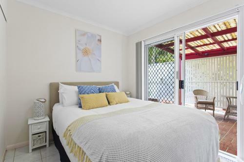 Apartamento Chic 1-bed Yaroomba Flat Steps From The Beach