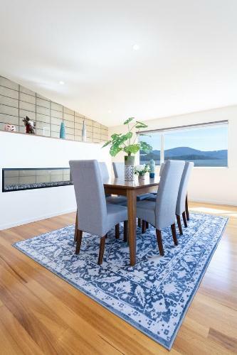 Hostal Hobart Luxury Holiday House