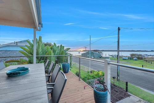 Goolwa Riverfront Retreat 'la Maison Tranquille'