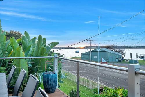 Goolwa Riverfront Retreat 'la Maison Tranquille'
