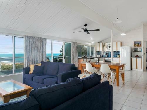 Wave And See 53 Gold Coast Drive