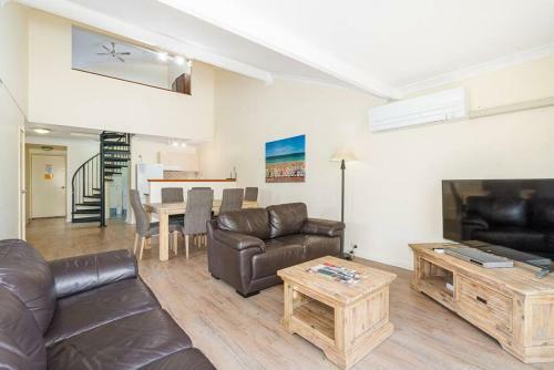 Oceans Edge - Unit 11 At Cape View Resort