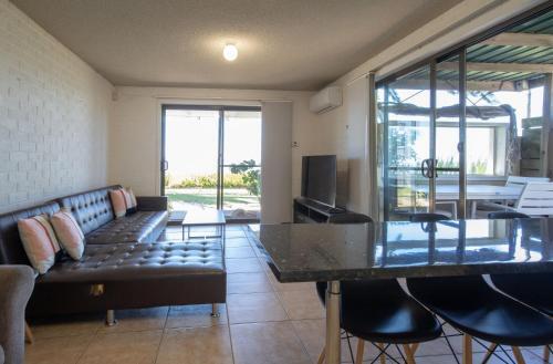 Apartamento Wheelchair Accessible Waterfront Getaway