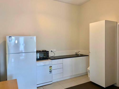 2 Bed Rooms Granny Flat - Complete Privacy