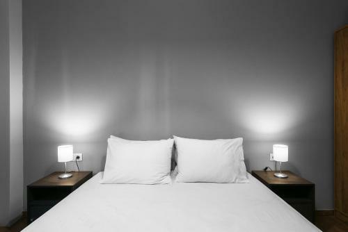 Aelia Apartments, The Luxury Suites