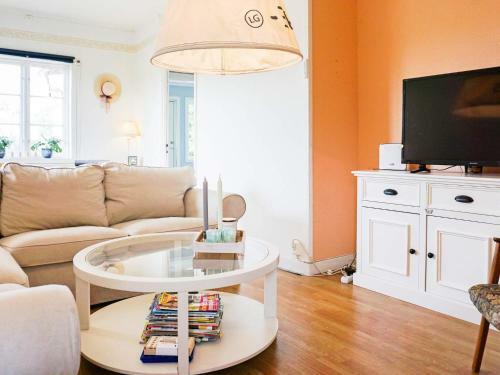 Holiday Home K�pingsvik II