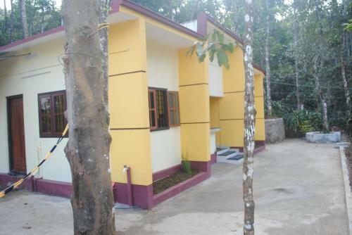 Cascade Holiday Villa