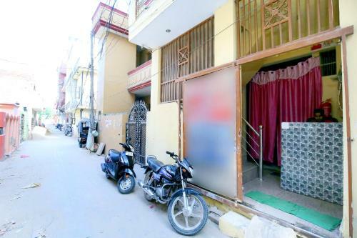 Hotel Spot On 37127 HC Palace
