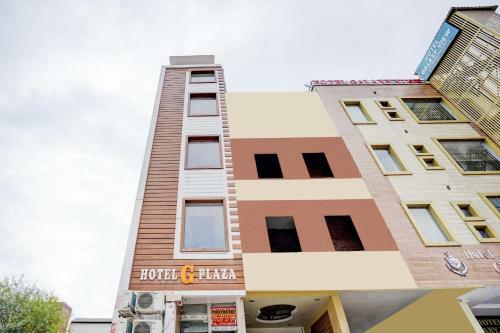 Oyo 81853 Hotel G Plaza