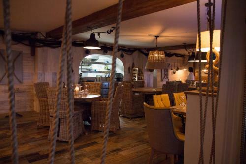 Fairway Hotel