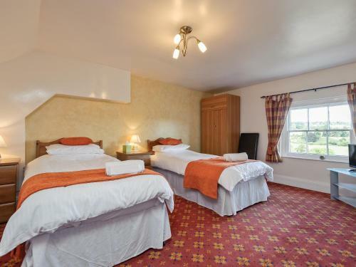 The Knowle