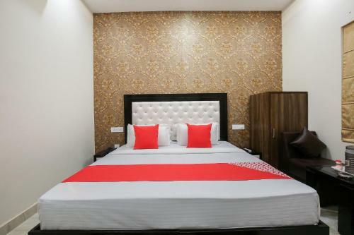 Oyo 47169 Hotel Prime