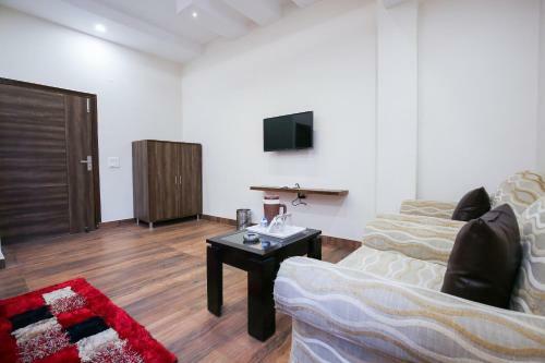 Oyo 47169 Hotel Prime