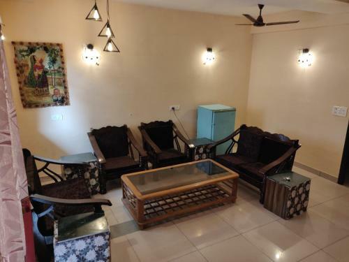 Family Home 2bhk Private Independent Apartment