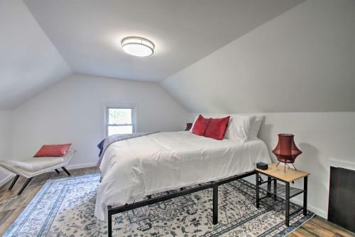 Quaint Chesterton Home In Walkable Location!