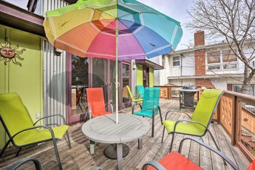 Eclectic Lake Michigan Abode With Loft And Grill!