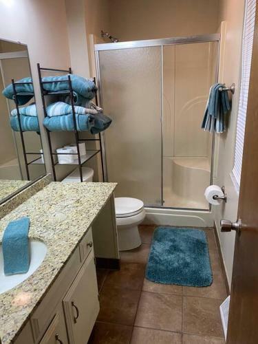 Cheerful 4 Br/2 Baths Between Evansville/ Newburgh
