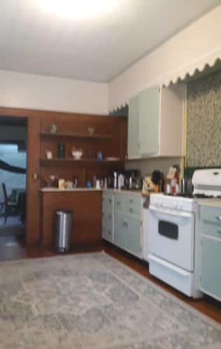 Bed & Breakfast Harriott House: The Winter Room