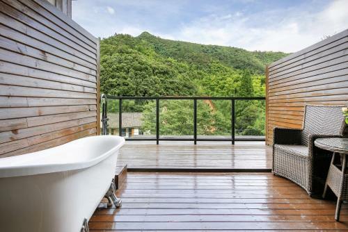 Xuxia Shanju Homestay