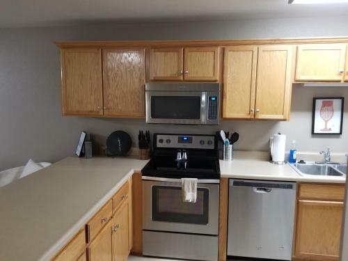 Villa Completebnb Presents Mks1309, Serene 3br 2 Bath Townhome