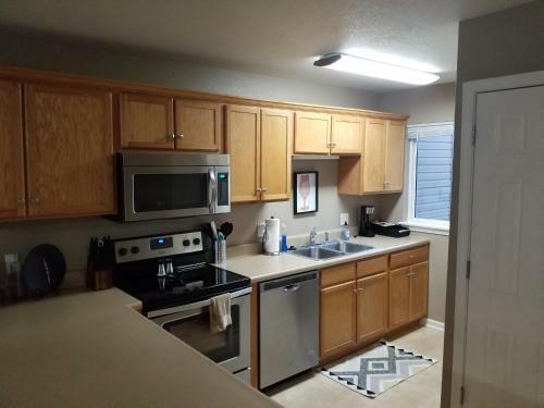 Villa Completebnb Presents Mks1309, Serene 3br 2 Bath Townhome