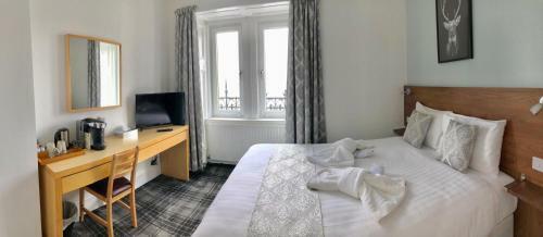 Hostal St Ives Hotel
