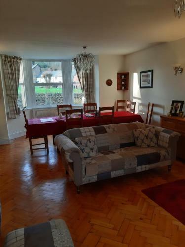Bed & Breakfast Exmoor Lodge