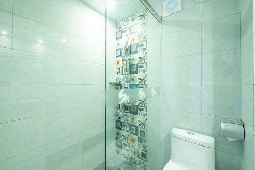 Suoxing Hotel Zhongshan Henglan Weihao