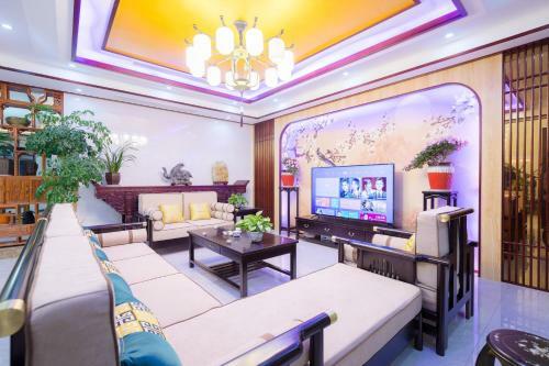 Floral Hotel Qihe Xiaozhu