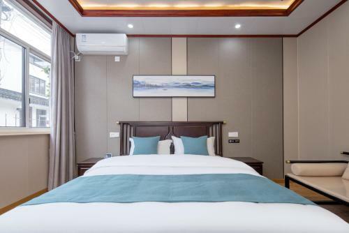 Hotel ?????????????