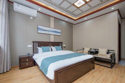 Hotel ?????????????