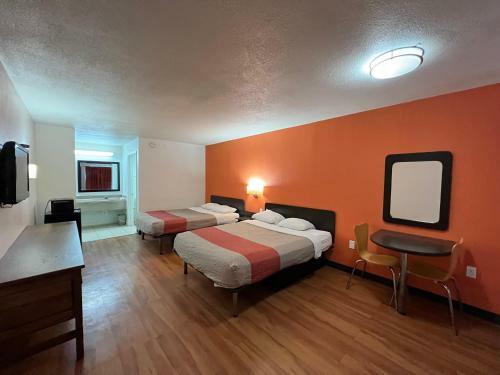 Hotel Lakecharles Inn