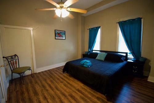 Cajun Hostel Downtown