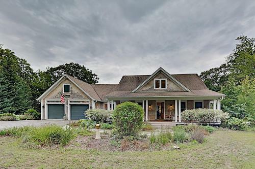 Knickerbocker Lake Retreat