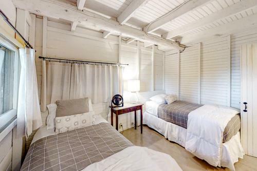 Cabin In The Pines